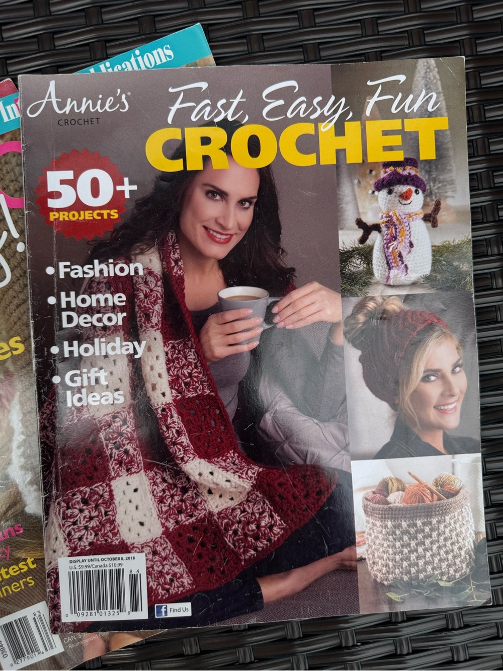 5 Crochet Pattern Magazines - Picture 4 of 6